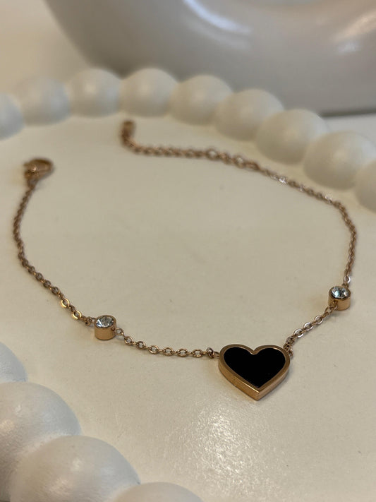 Single heart bracelet