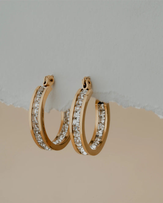 Luna Hoops